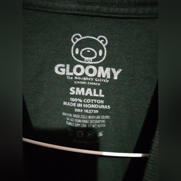 Hot Topic Gloomy Bear Graphic Tee Size Small - Picture 3 of 3